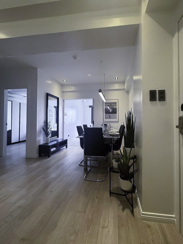 Forbeswood Heights Condo for Rent in Taguig City 2