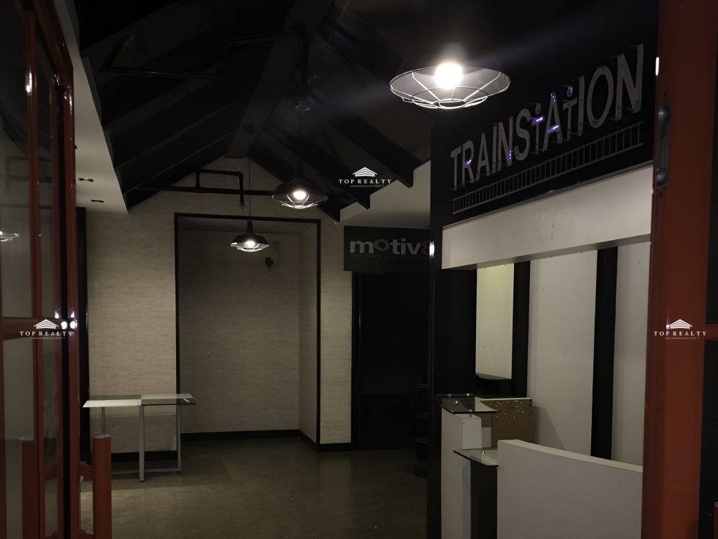 AIC Burgundy Empire Tower Office Space for Rent 1