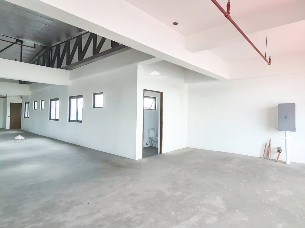 Commercial Space for Lease in Pasig City 3