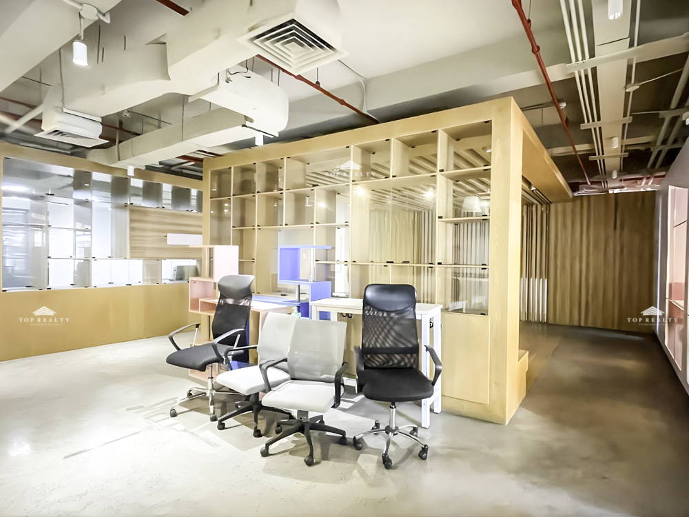 2080 Sqm. Whole Commercial Building for Rent in Makati 8