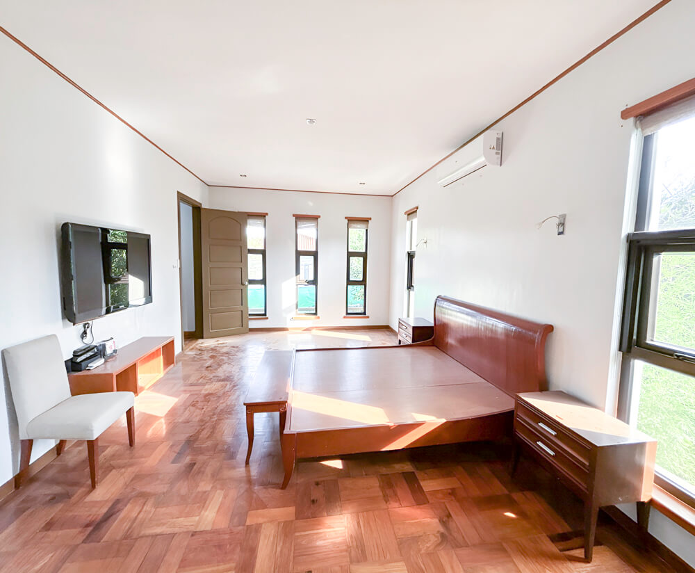 Ayala Alabang Village House for Rent in Muntinlupa City 4