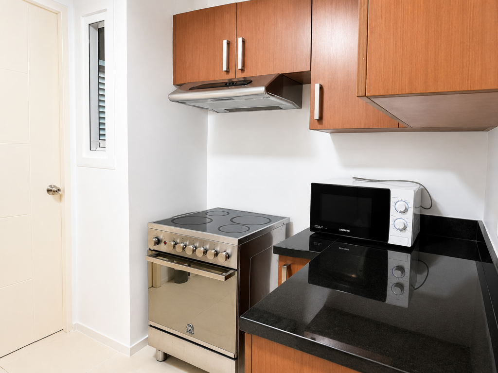 3 Bedroom 3BR Condo for Rent in Taguif City at Two Serendra 3