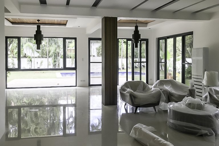Ayala Alabang Village House for Rent in Muntinlupa 1