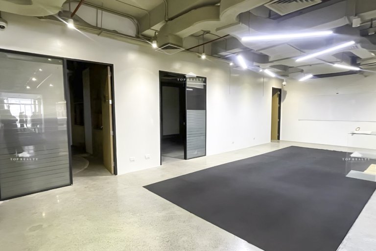 2080 Sqm. Whole Commercial  Building for Rent in Makati 7
