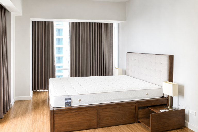 3 Bedroom 3BR Condo for Rent in Taguif City at Two Serendra 2