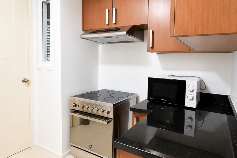 3 Bedroom 3BR Condo for Rent in Taguif City at Two Serendra 3