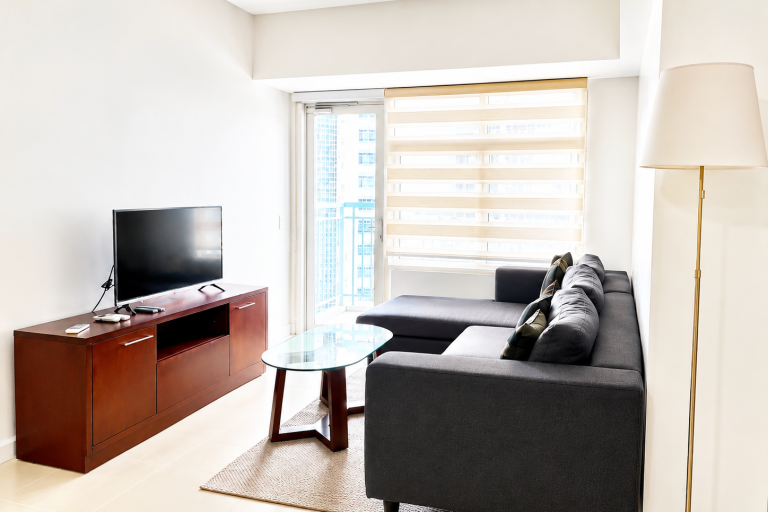3 Bedroom 3BR Condo for Rent in Taguif City at Two Serendra