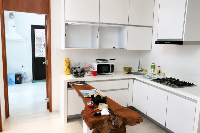 3 Bedroom 3BR House for Rent in Makati City at Dasmarinas Village 2