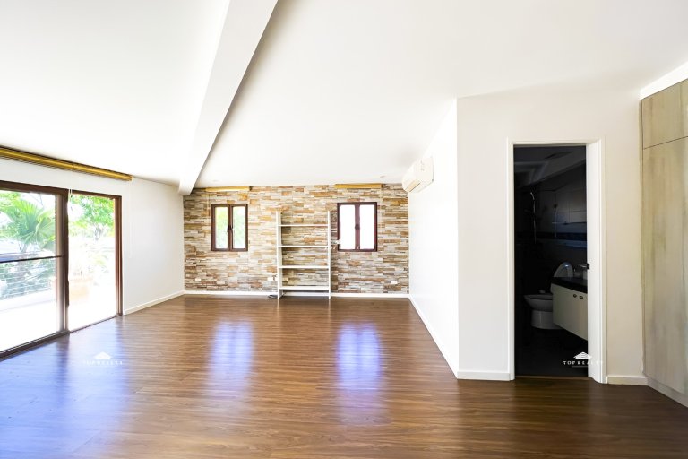 Ayala Alabang Village House for Rent 6