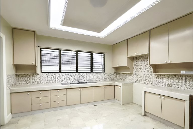 Ayala Alabang Village House for Rent in Muntinlupa City 5