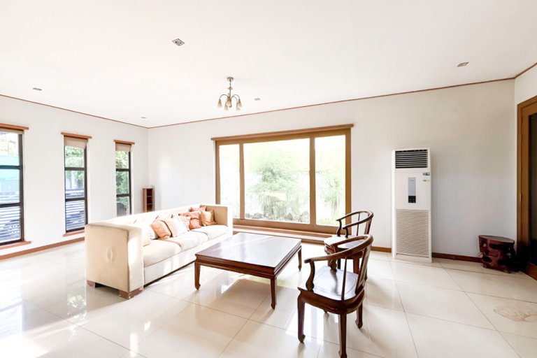 Ayala Alabang Village House for Rent in Muntinlupa City 6