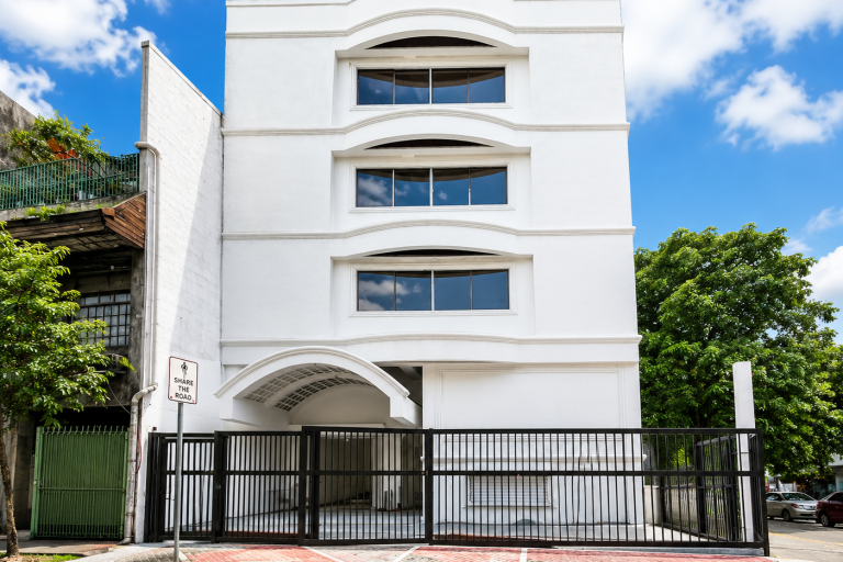 Commercial Building For Lease in Makati City 1