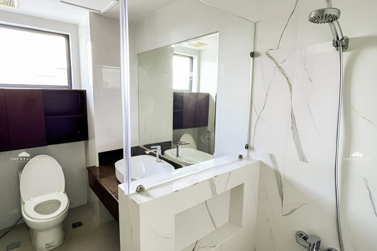 Condo for Rent at Bellagio Taguig City 2