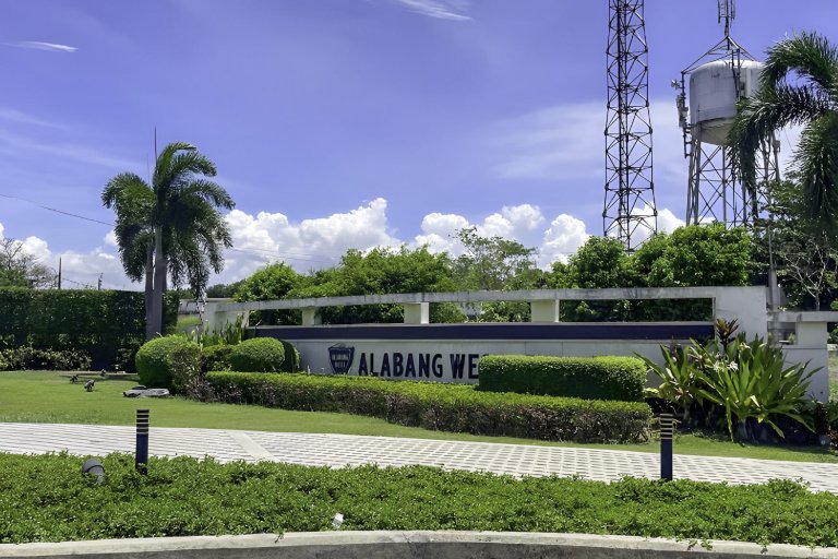 Lot for Rent in Alabang West