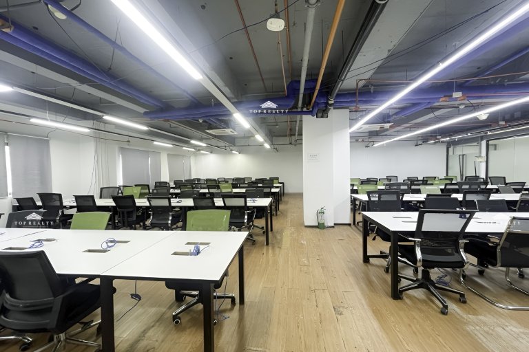 Office Space In paranaque 8