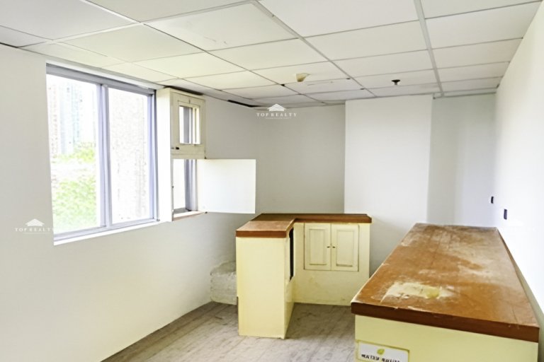 Office Space for Rent in San Juan City 1
