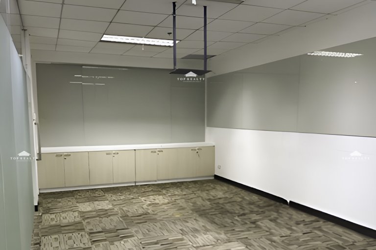 Office Space in Makati 4