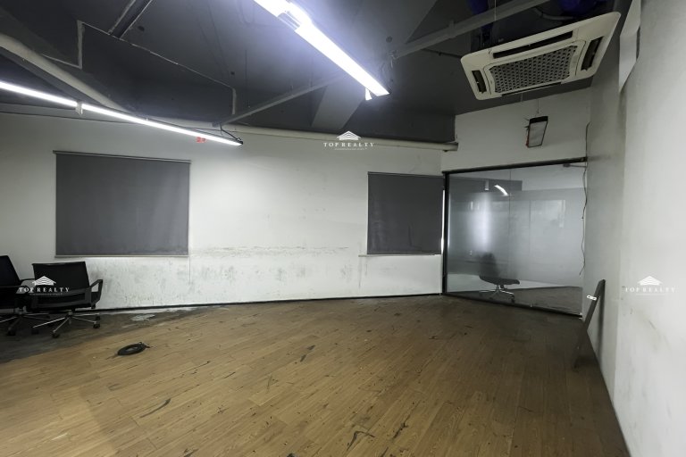 Office Space in Paranaque 4