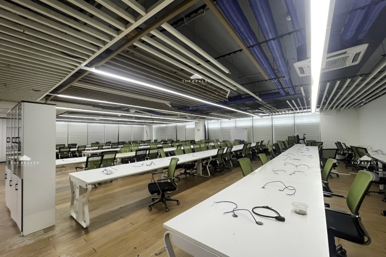 Paranaque City Commercial Space 11