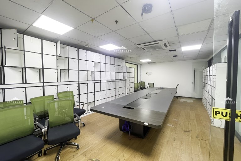 Paranaque City Commercial Space 13