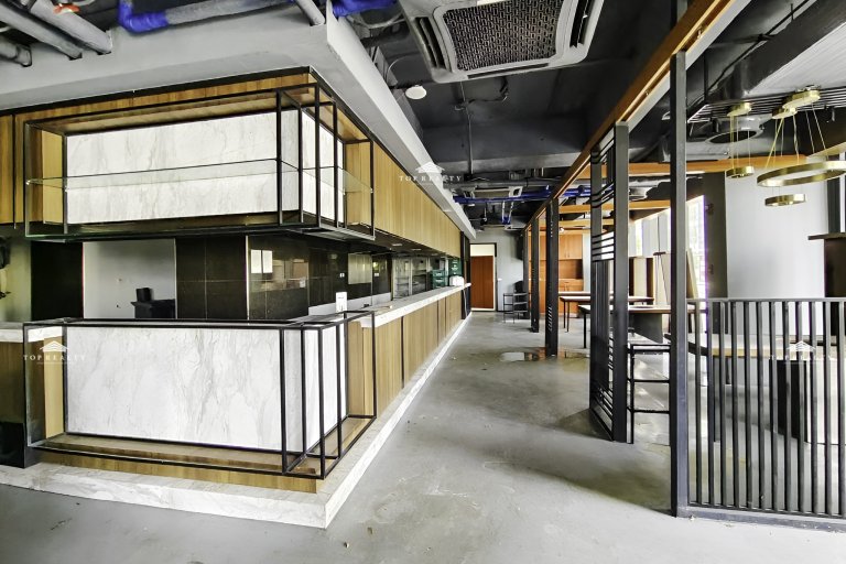 Paranaque Commercial Space 6