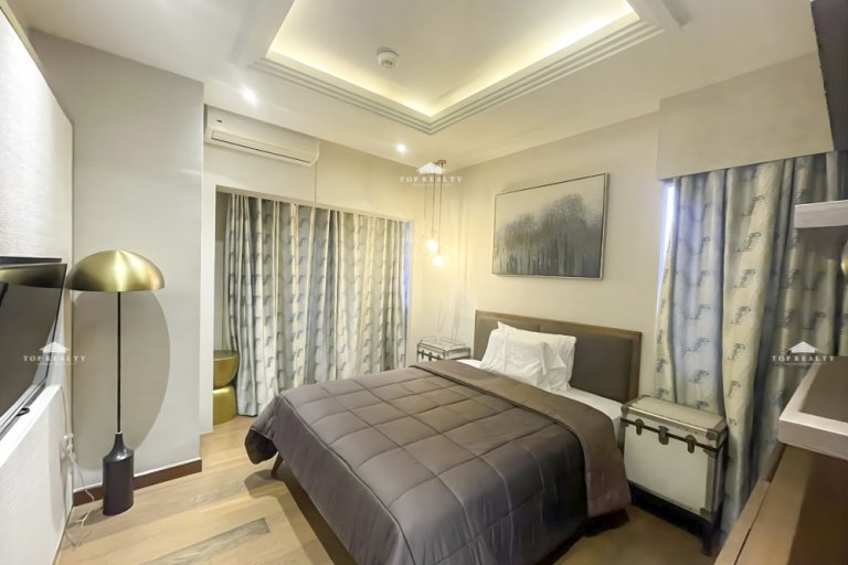 Upscales - The Royalton At Capitol Commons Condo for Rent in Mak