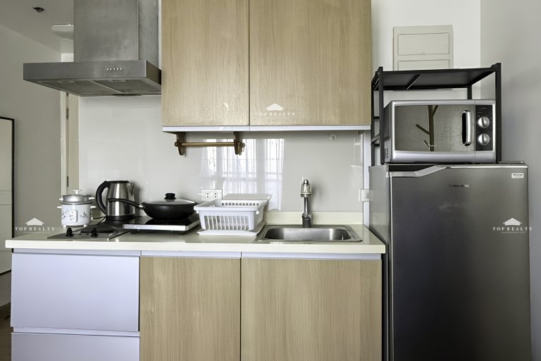 Grand Soho Condo for Rent in Makati City 3