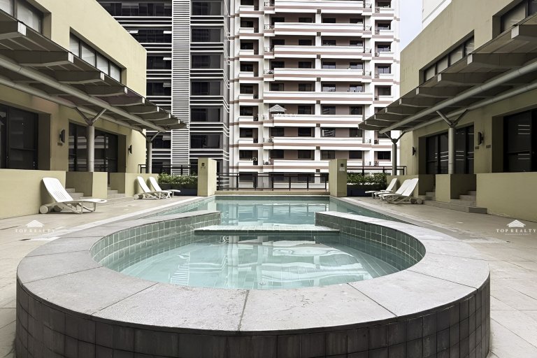 Grand Soho Condo for Rent in Makati City 7